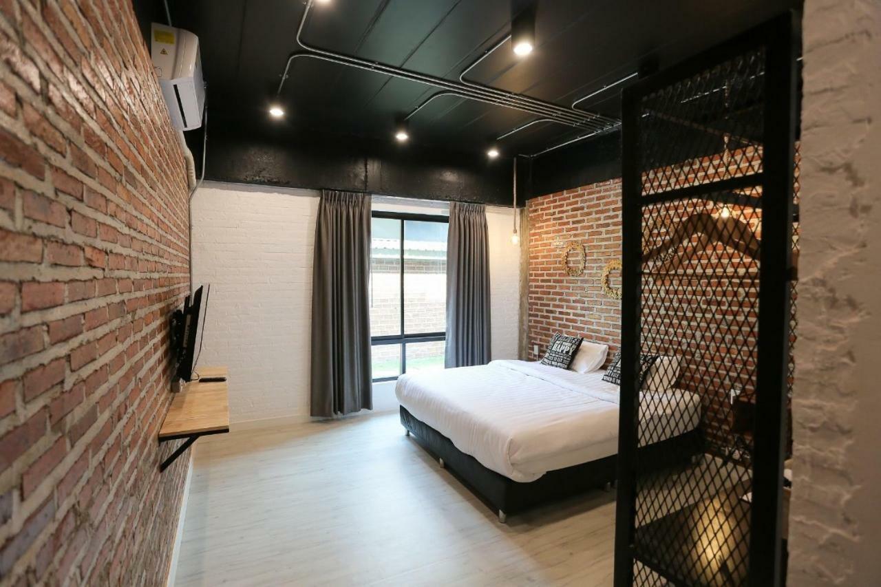 Manonnee Hotel Chiang Rai Buitenkant foto