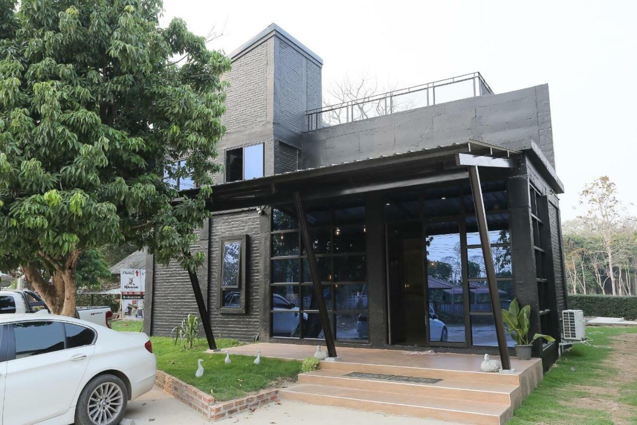 Manonnee Hotel Chiang Rai Buitenkant foto