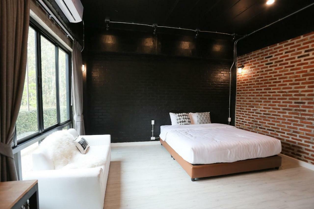 Manonnee Hotel Chiang Rai Buitenkant foto