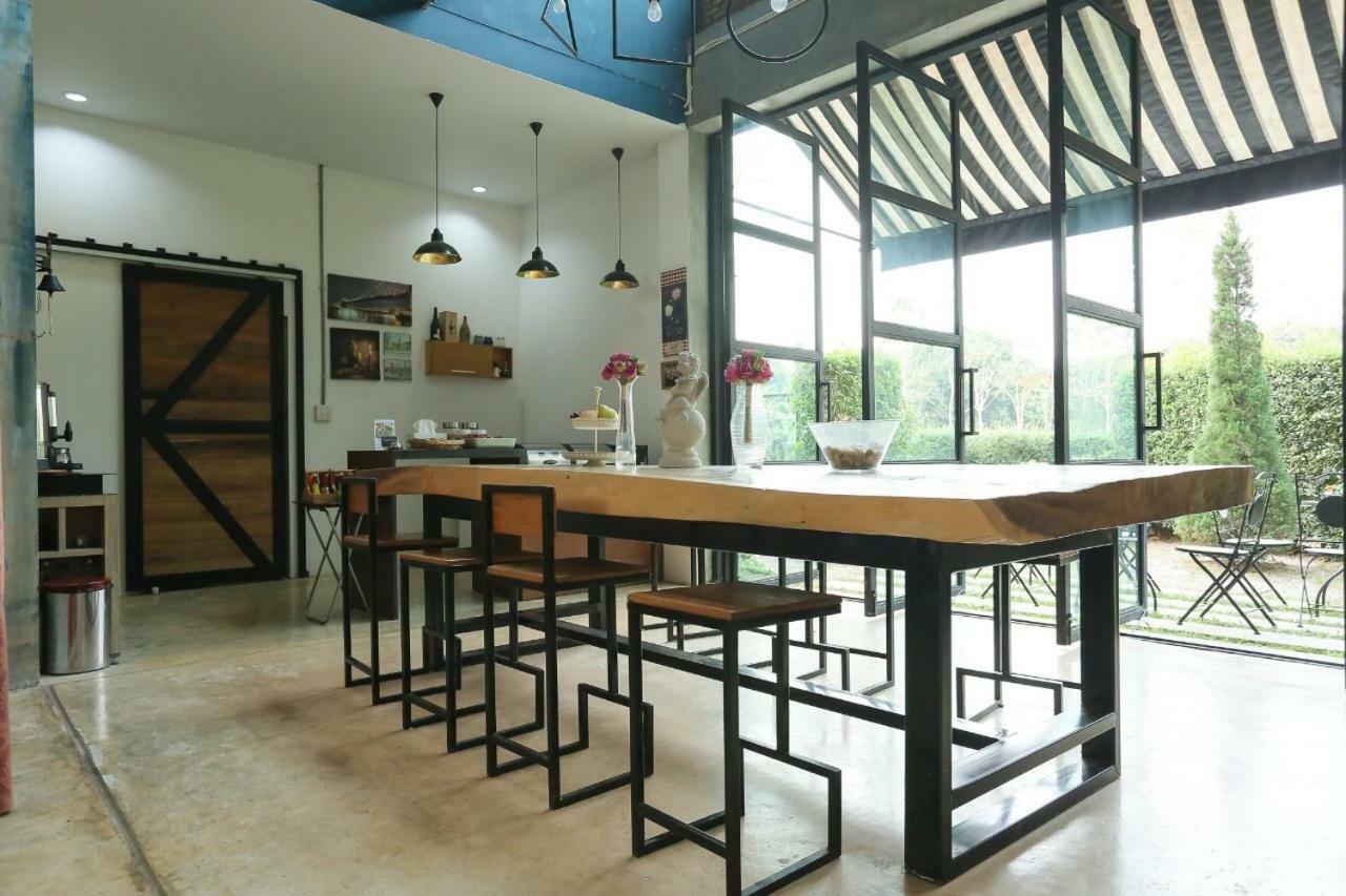 Manonnee Hotel Chiang Rai Buitenkant foto