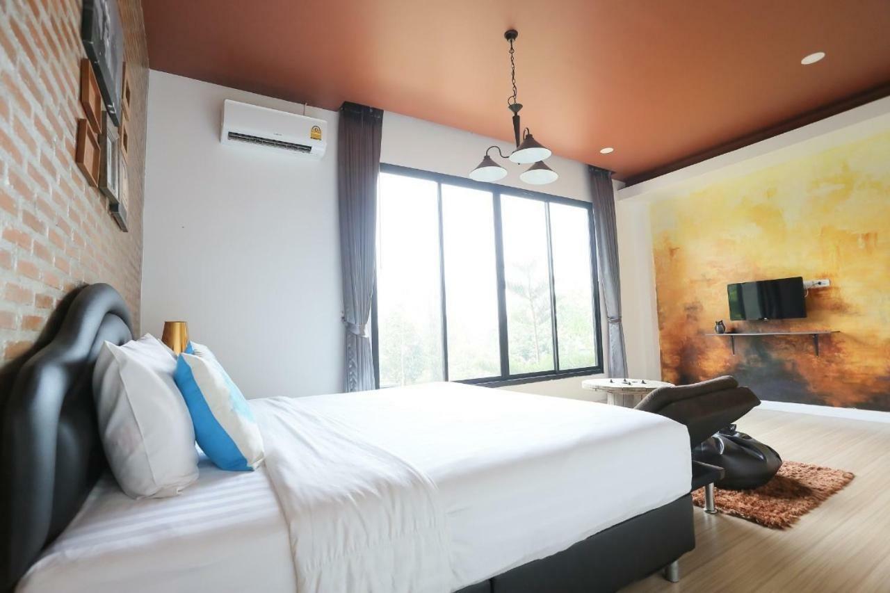 Manonnee Hotel Chiang Rai Buitenkant foto